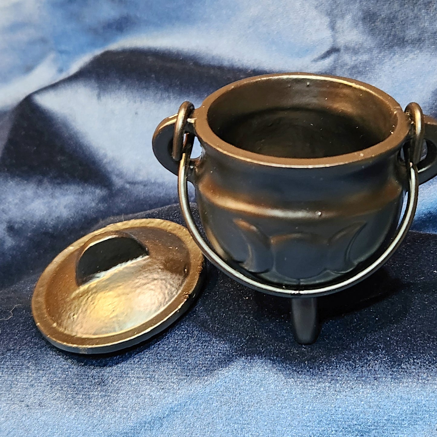 Cast Iron Mini Cauldron