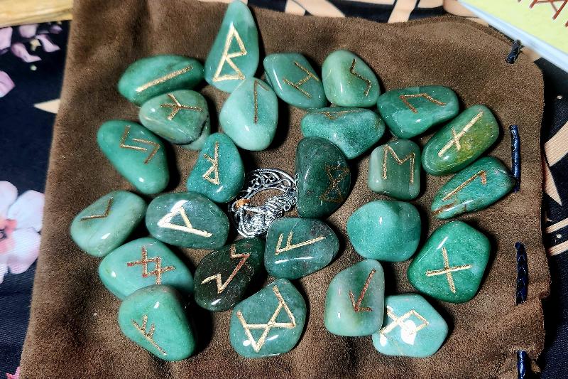 Green Aventurine Runes